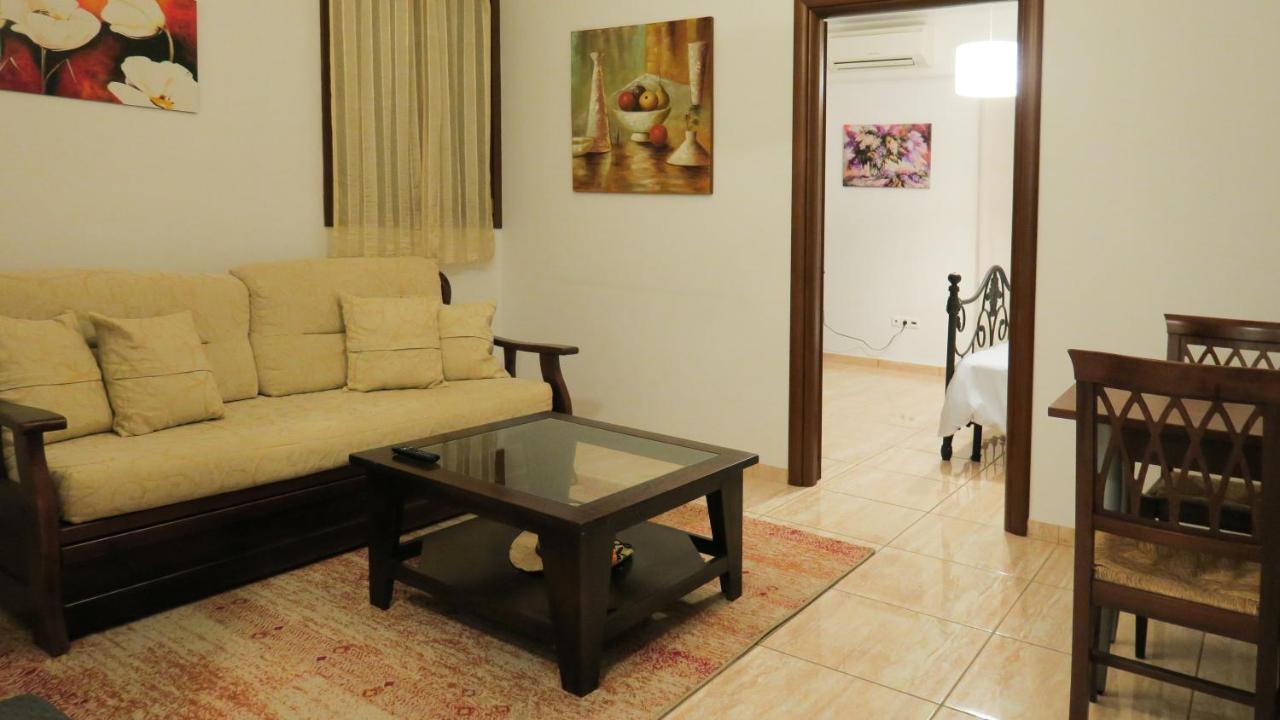 Kallisti Apartments Skiathos Town Ngoại thất bức ảnh