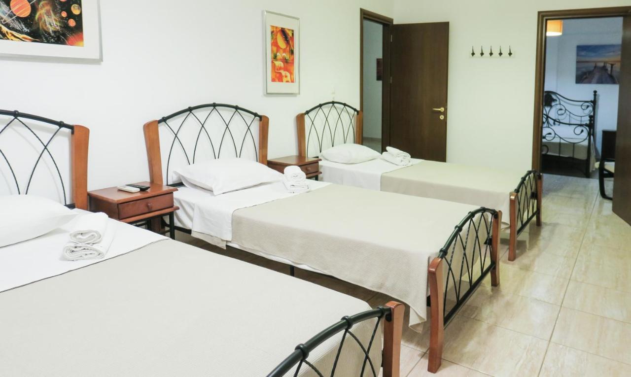 Kallisti Apartments Skiathos Town Ngoại thất bức ảnh
