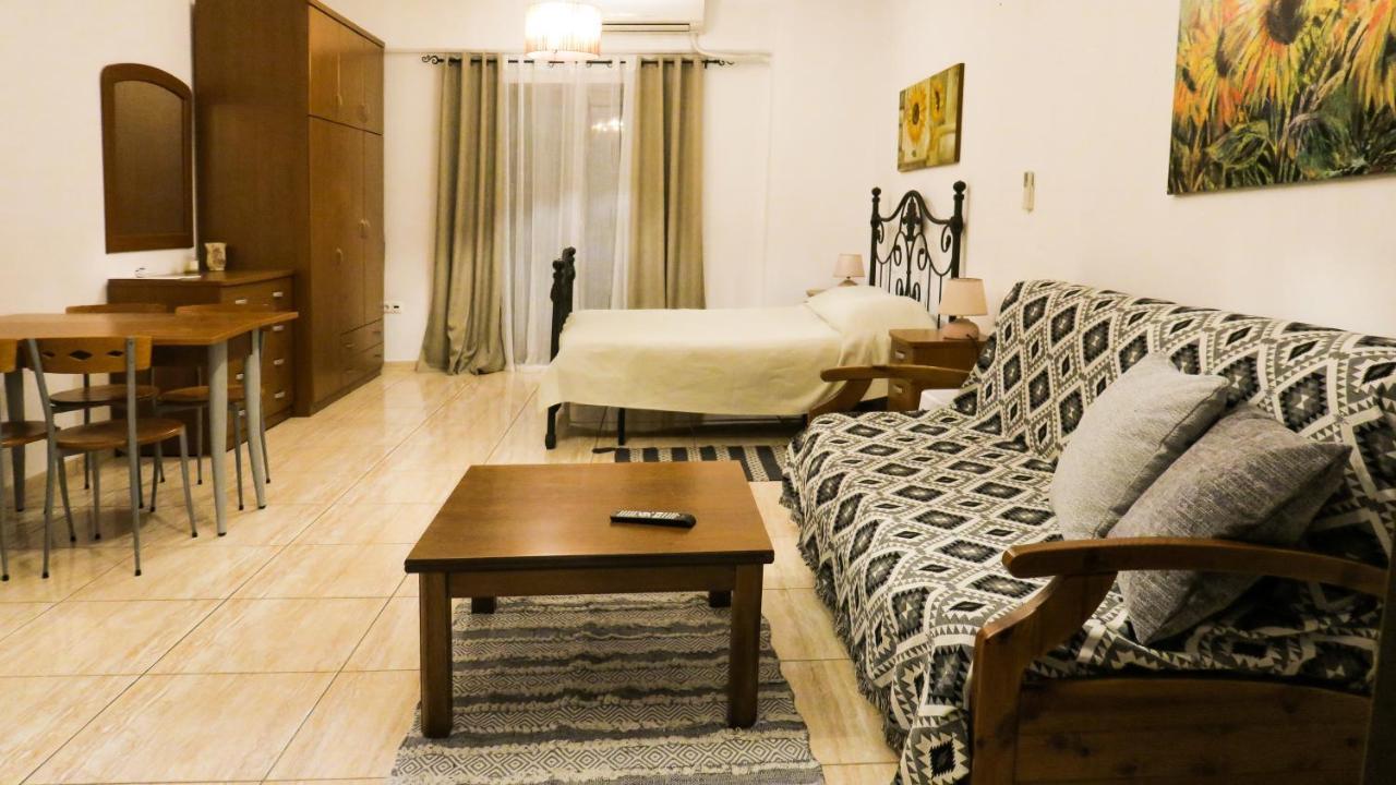 Kallisti Apartments Skiathos Town Ngoại thất bức ảnh
