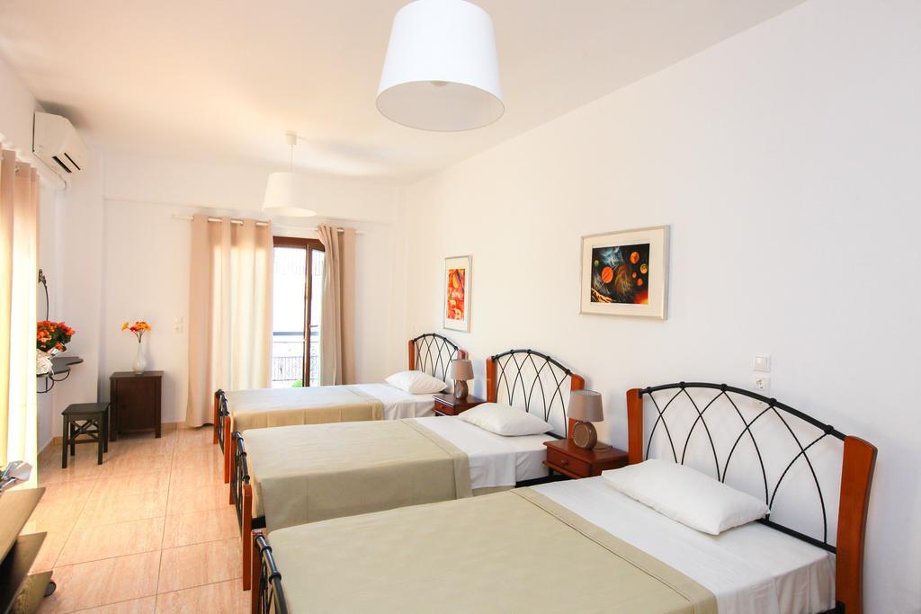 Kallisti Apartments Skiathos Town Phòng bức ảnh