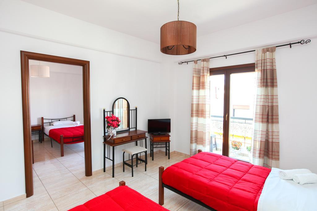 Kallisti Apartments Skiathos Town Phòng bức ảnh