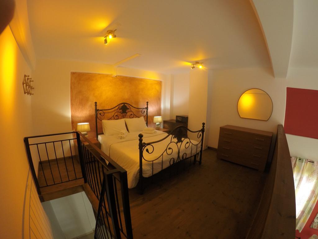 Kallisti Apartments Skiathos Town Ngoại thất bức ảnh