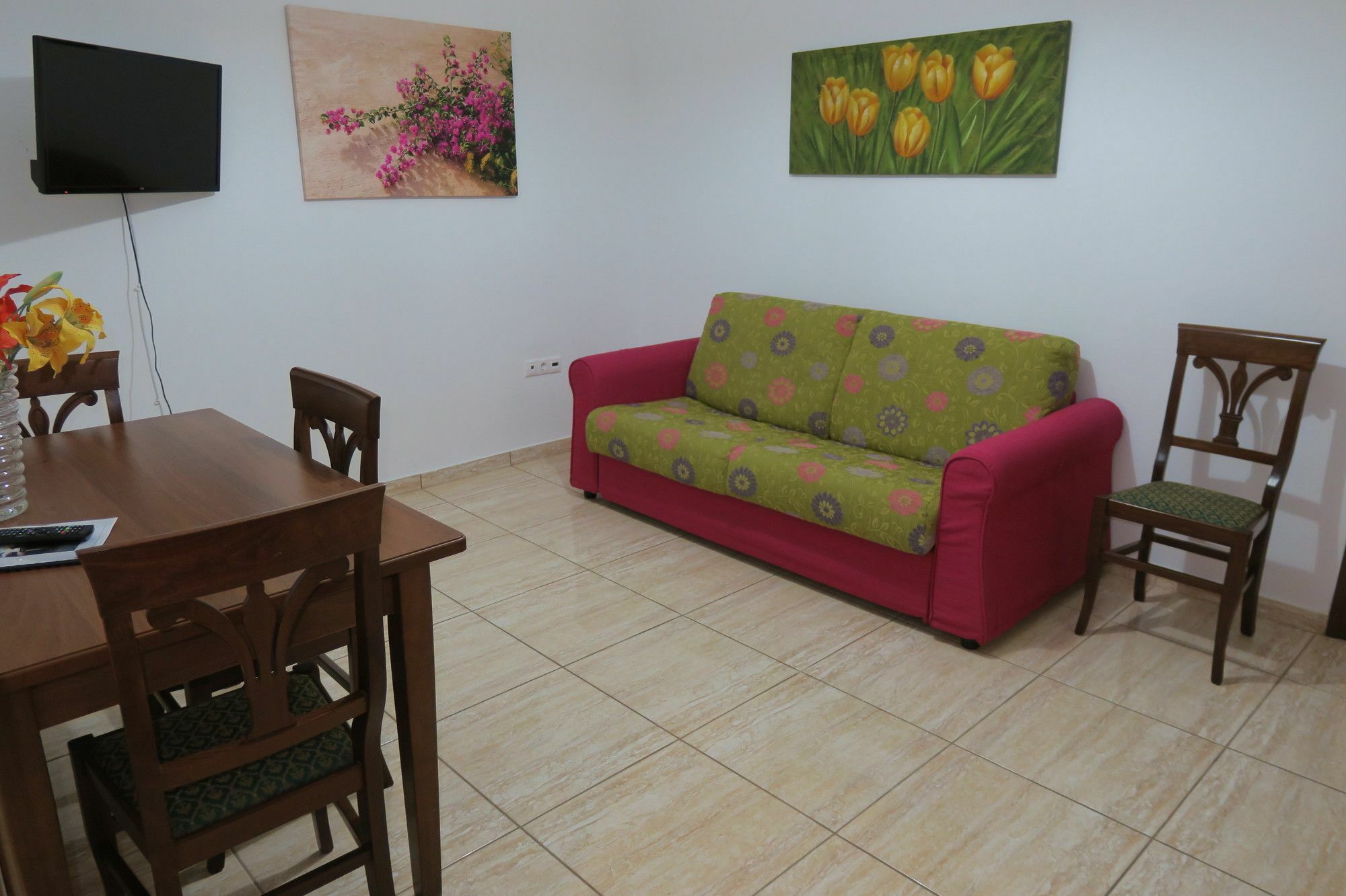 Kallisti Apartments Skiathos Town Ngoại thất bức ảnh