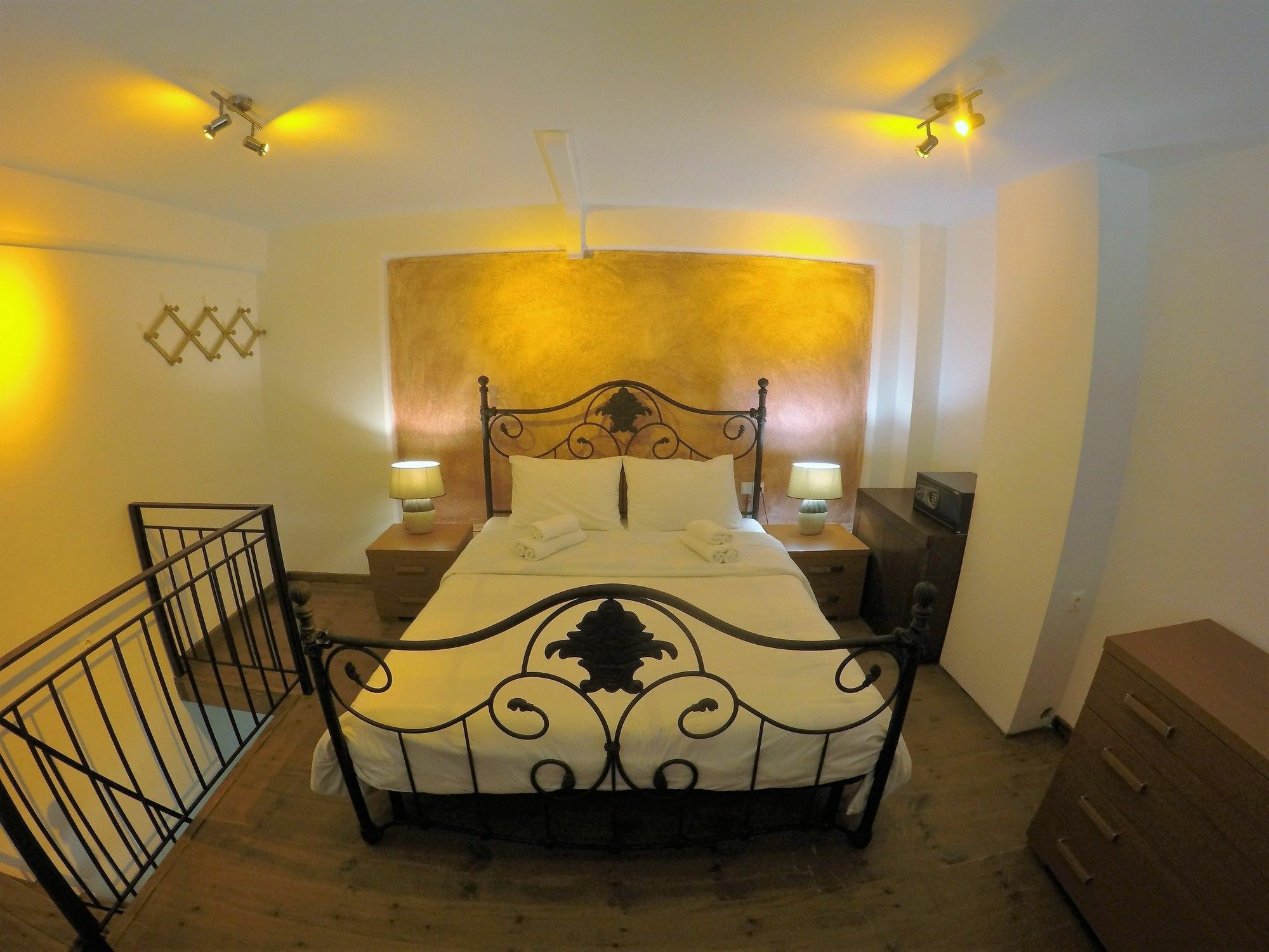 Kallisti Apartments Skiathos Town Ngoại thất bức ảnh