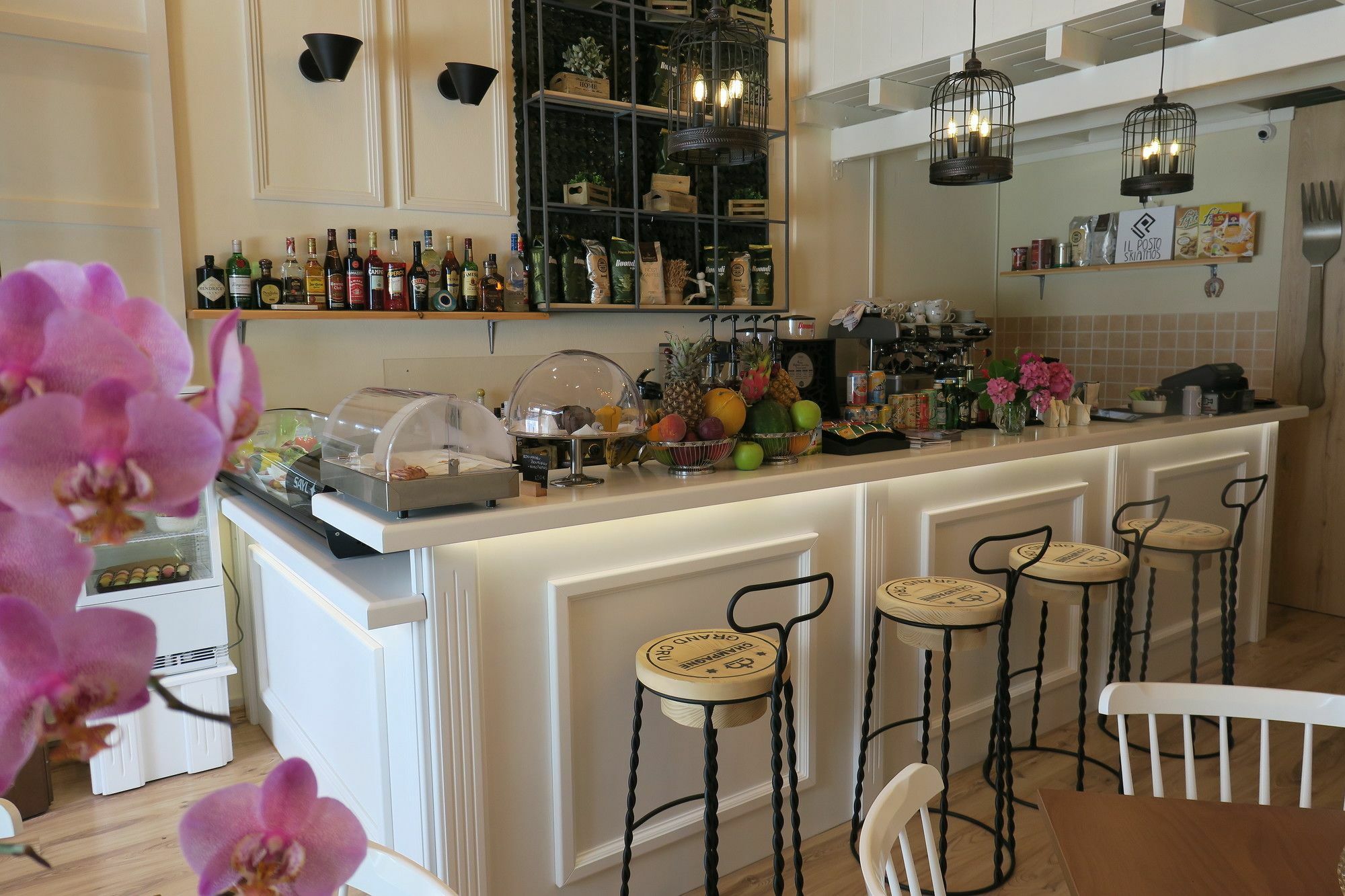 Kallisti Apartments Skiathos Town Ngoại thất bức ảnh